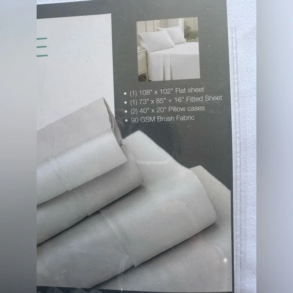 NWT Luxe Home California King 4 Piece White Soft Microfiber Sheet Set